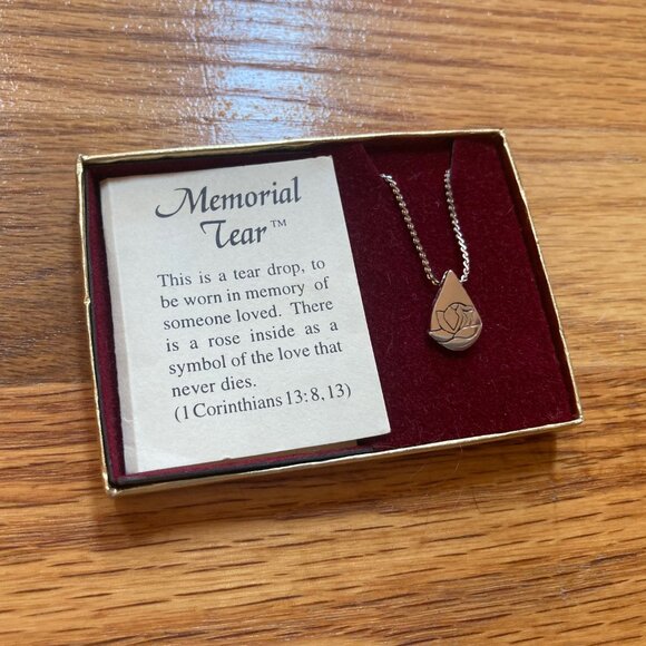 Memorial Tear Necklace - Picture 5 of 16
